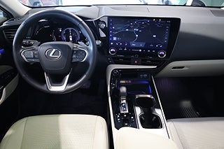 SUV Lexus NX 16 av 31