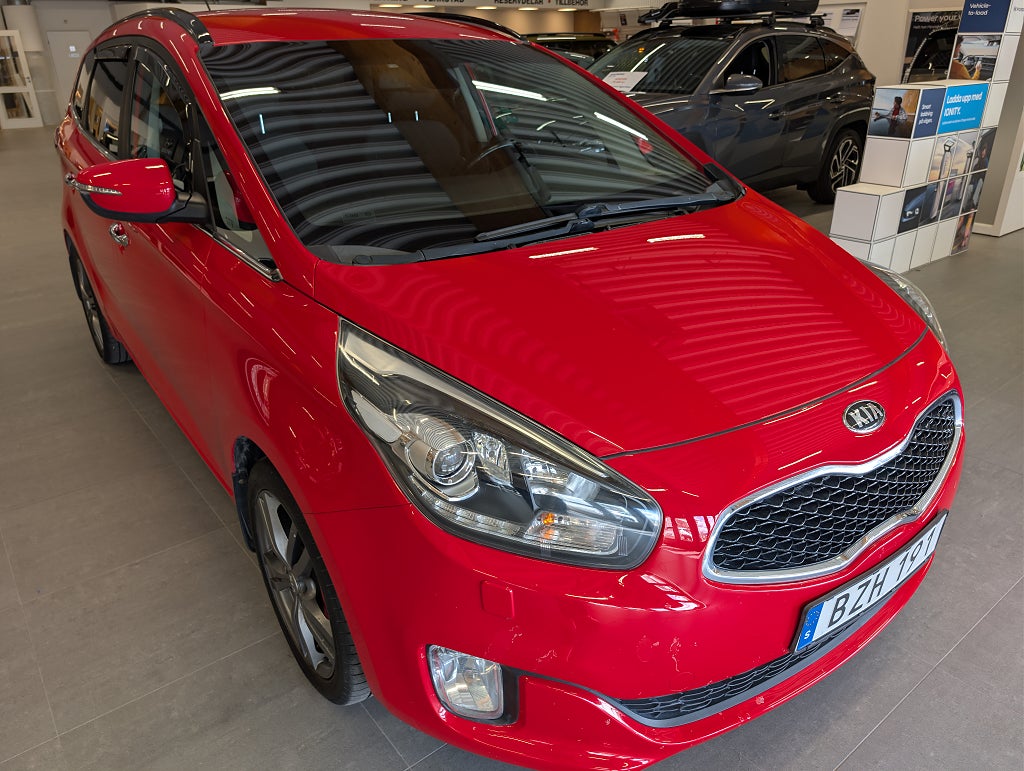 Kia Carens 1.7 CRDi GLS Drag/7-sits/M-värm/V-hjul thumbnail