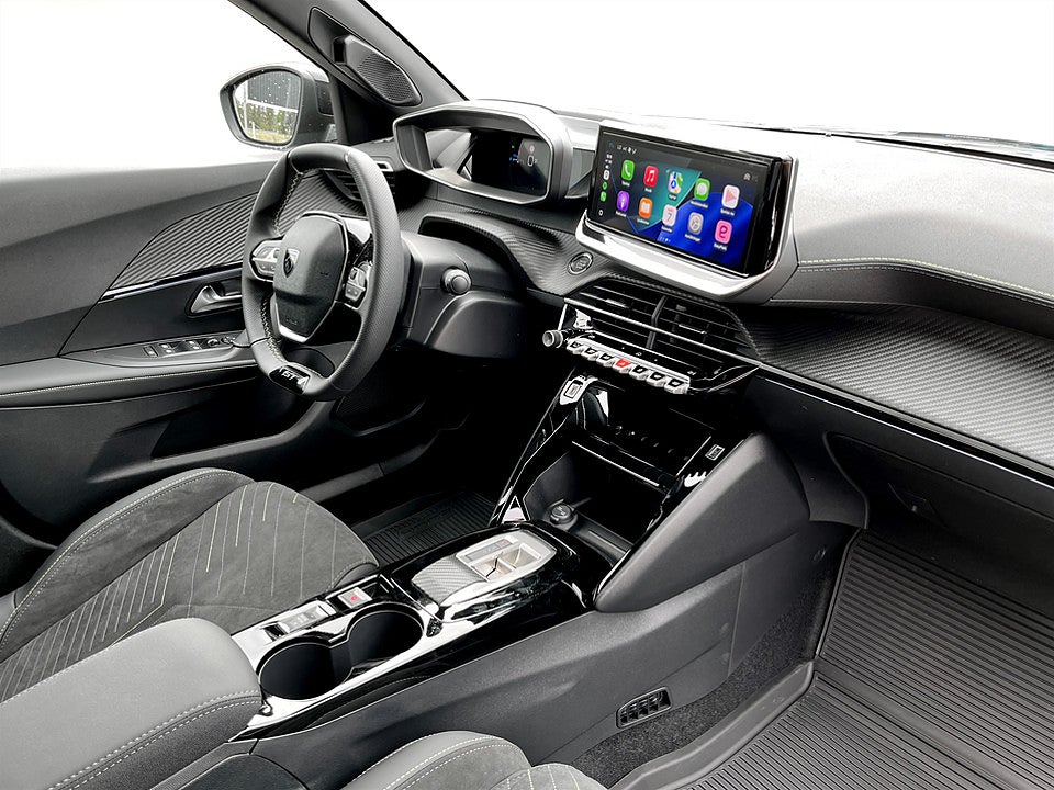 Bild på Peugeot 2008 2008 GT Hybrid 145hk Aut - DEMO