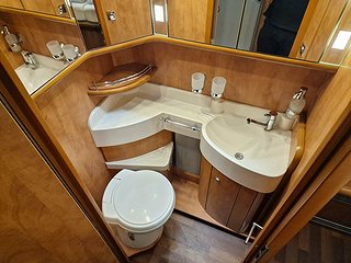 Husbil-integrerad Carthago CHIC C-LINE I XL 5.8 Q 22 av 29