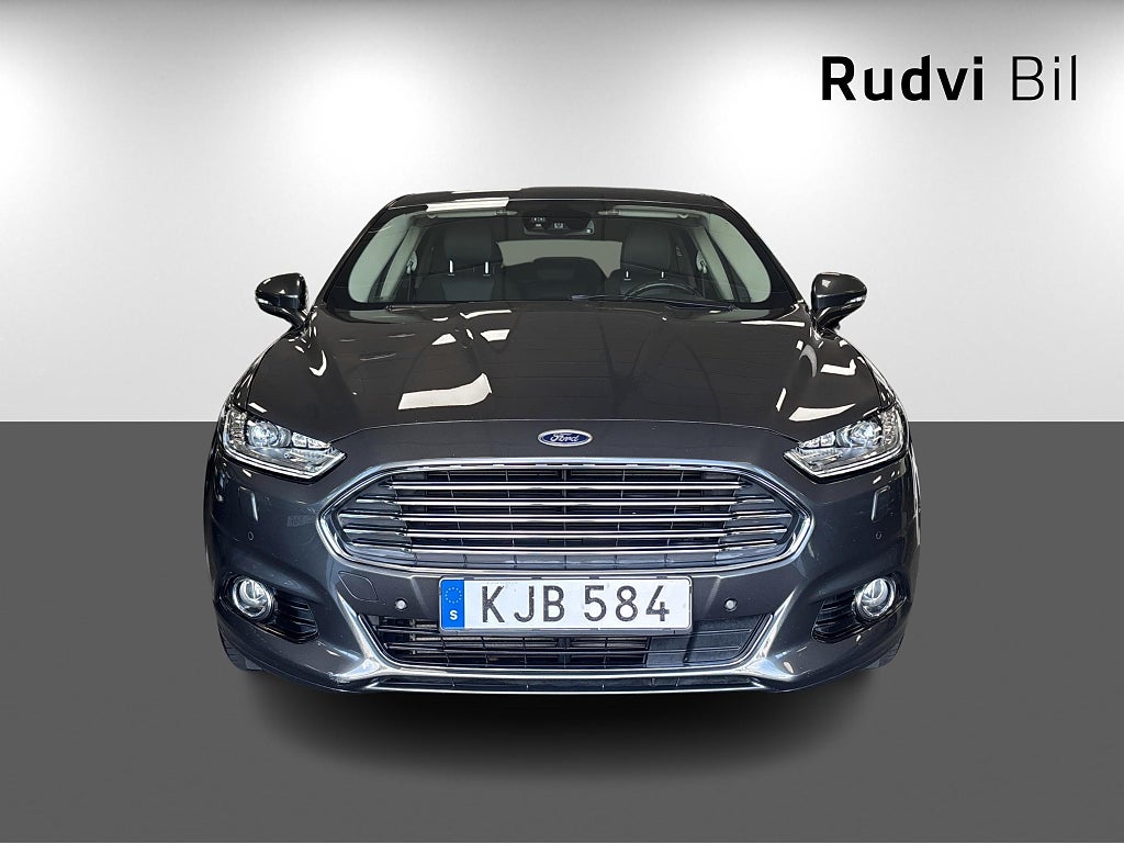 Ford Mondeo Kombi 2.0 TDCi AWD Powershift Titanium