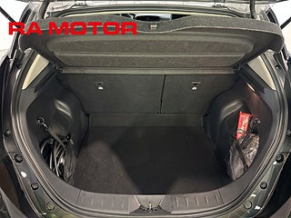 Halvkombi Nissan Leaf 25 av 26