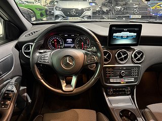 Halvkombi Mercedes-Benz A 8 av 14