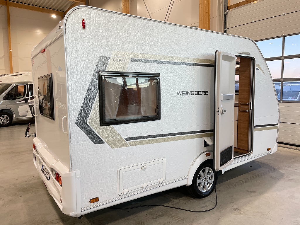 Weinsberg 390 PUH /Taksäng/Förtält/B-körkort/1310kg/Solcell - Weinsberg