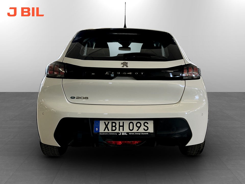 Bild på Peugeot E-208 Active Pack 50kWh 136hk Aut CARPLAY P-SENSORER