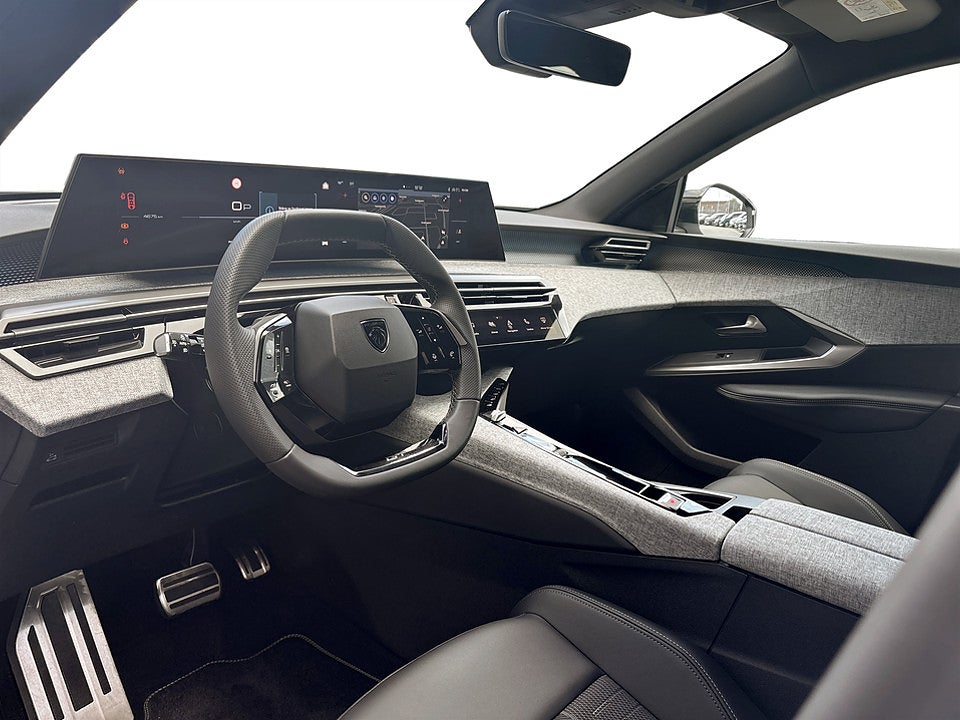 Bild på Peugeot 5008 GT Hybrid 145hk Aut KAMPANJ BRÄNSLE INGÅR