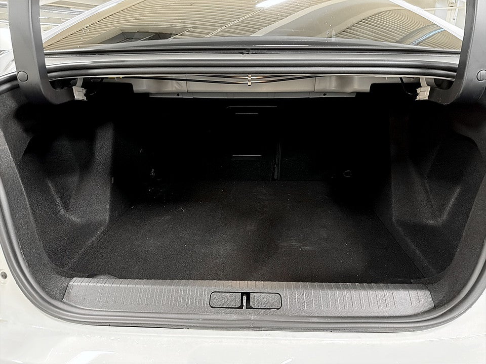 Bild på Citroën C4-X Shine 1.2 PT 130hk Aut KAMPANJRÄNTA 3,99%