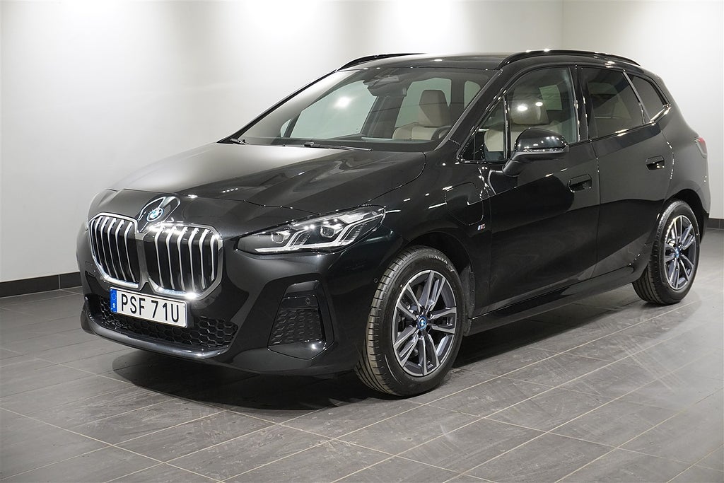 BMW 230 e xDrive Active Tourer 4,95% ränta M Sport Drag PA Shadowline