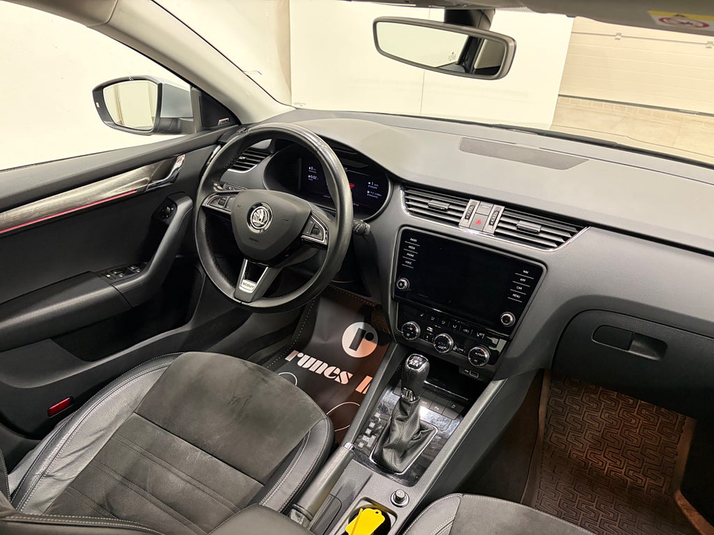 Skoda Octavia Scout 2020 - miniatyr 20