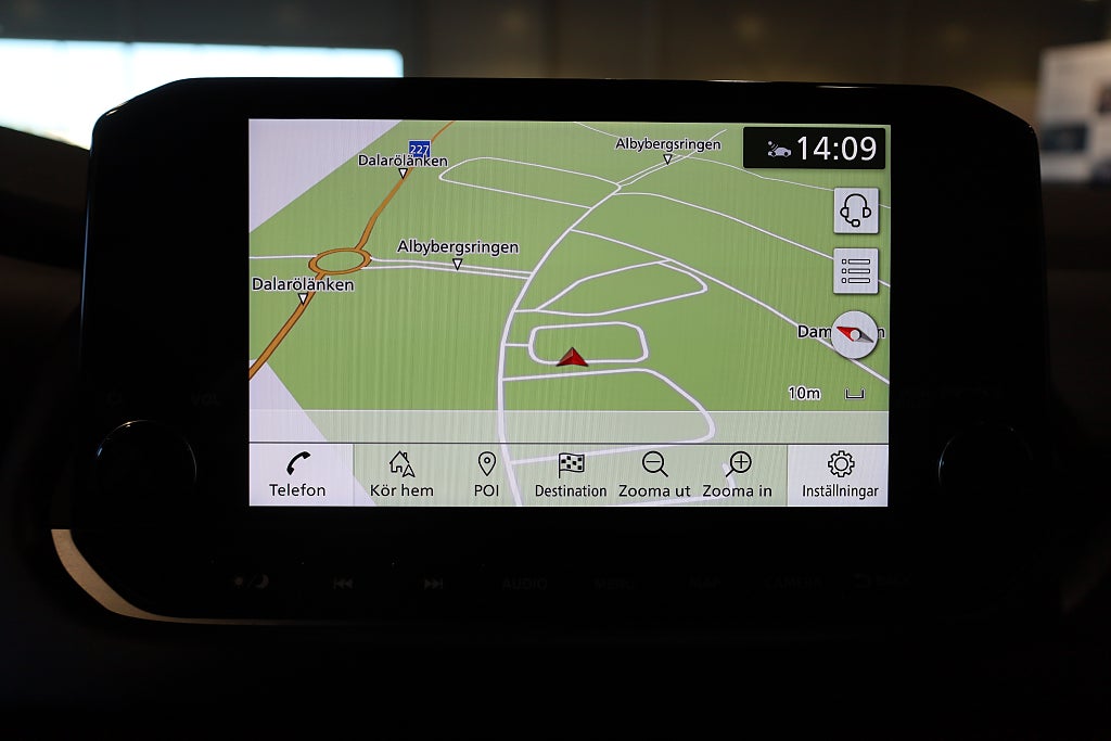 Nissan Qashqai 1.3 DIG-T AUT Drag 360° Navi CarPlay PDC HUD Keyless 2022