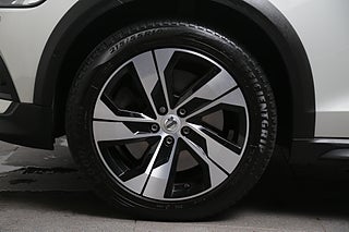 Kombi Volvo V60 Cross Country 8 av 35