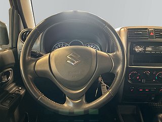 Suzuki Jimny 1.3 VVT 4WD Dragkrok Skinnklädsel Kamkedja