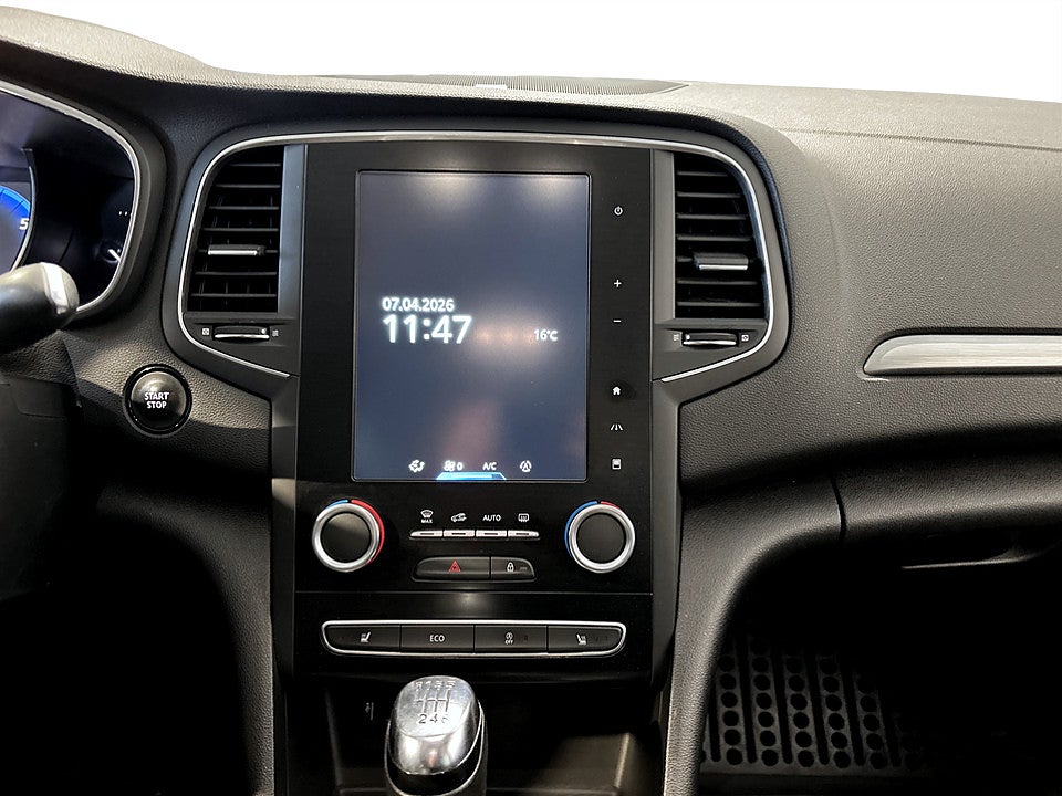 Bild på Renault Mégane Sport Tourer 1.2 TCe 132hk BOSE BACKSENSORER 