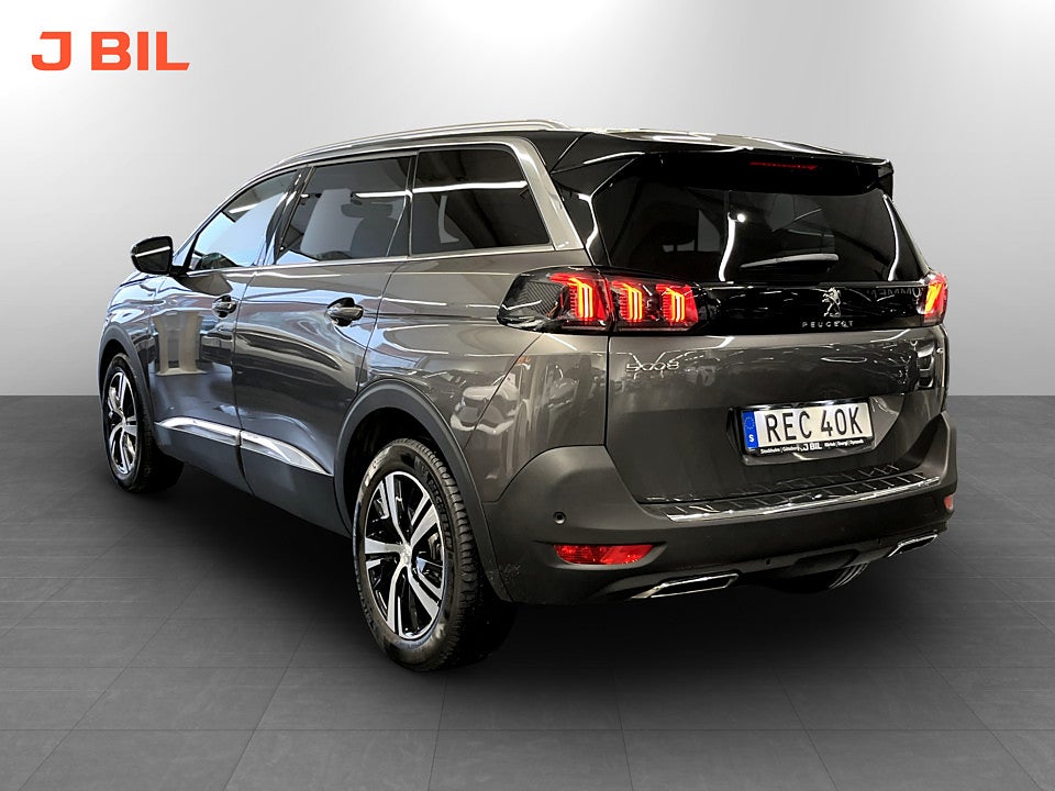 Bild på Peugeot 5008 GT 1.2 PT 130hk Aut 7-SITS B-KAMERA CARPLAY