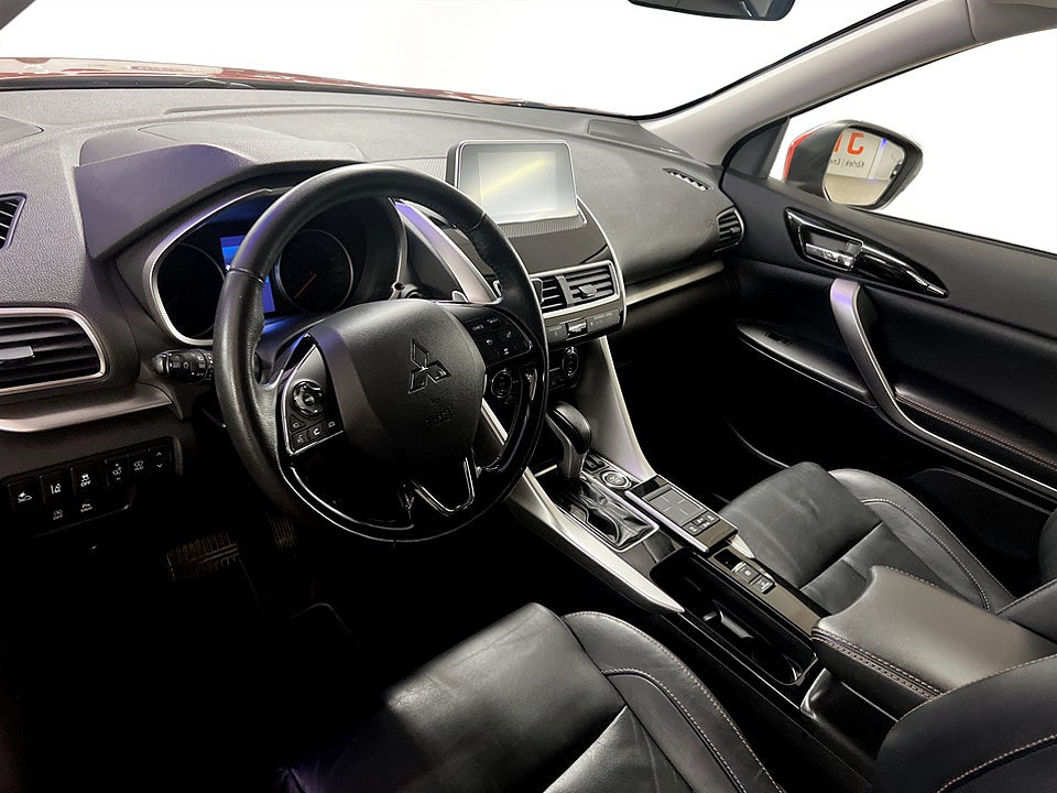 Bild på Mitsubishi Eclipse Cross Business 1.5 T-MIVEC 163hk Aut 4WD P-SENSORER