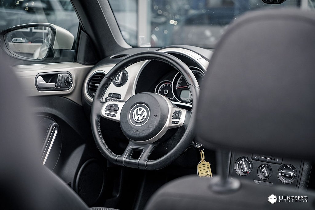 Volkswagen Beetle 2016 - miniatyr 5