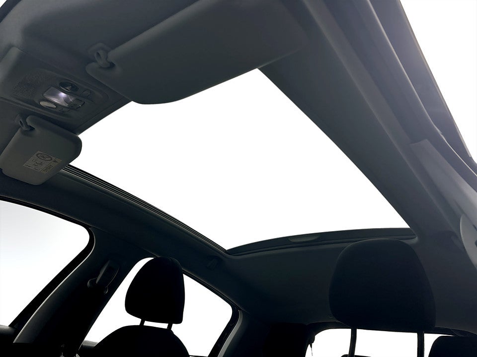 Bild på Peugeot 208 5D Active Style 1.2 PT 82hk Aut PANO
