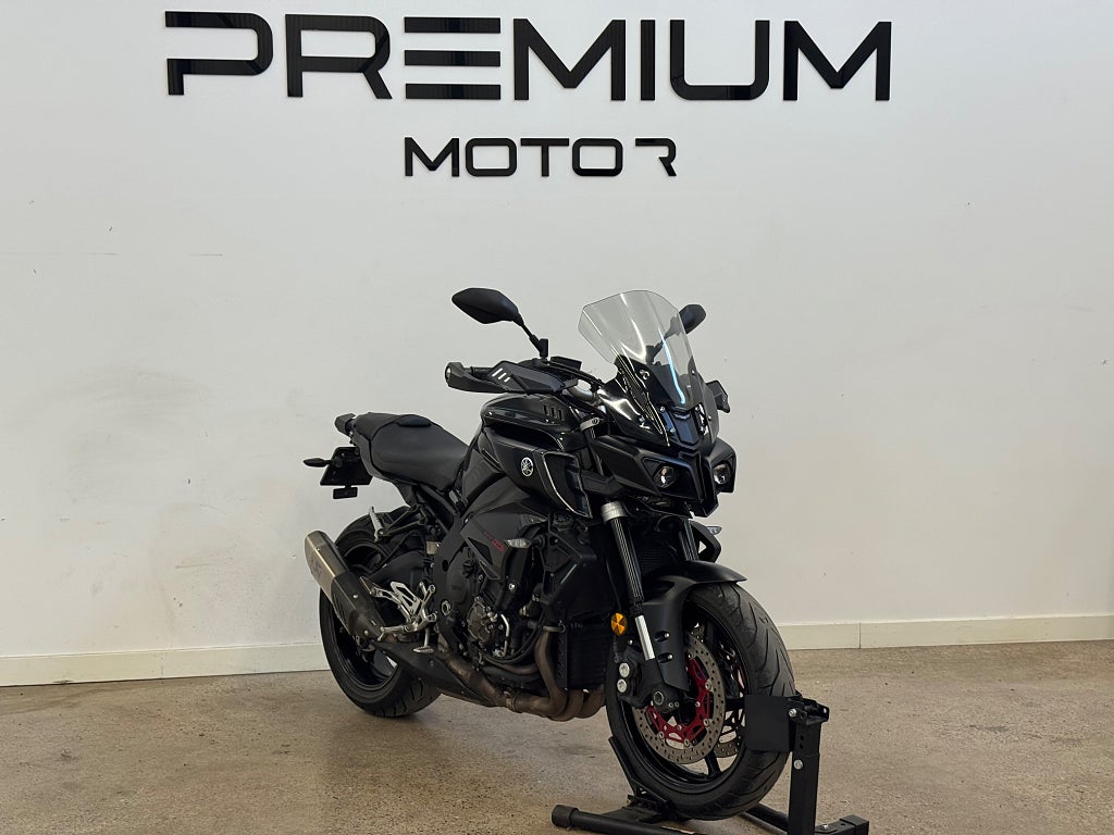 Yamaha MT-10 | Akrapovic | Farthållare | Quickshift | 160hk