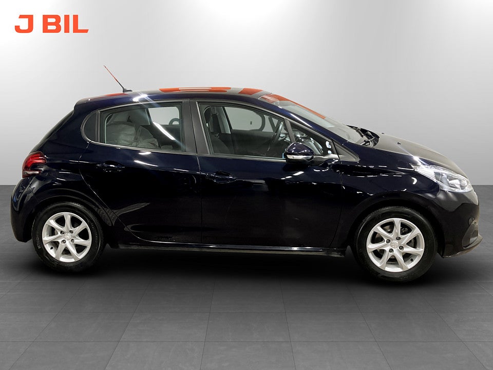 Bild på Peugeot 208 Active 1.2 PT 82hk KAMPANJRÄNTA 3,99%