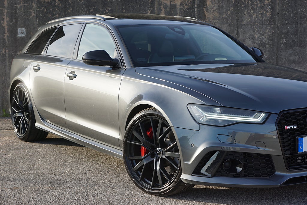 Audi RS6 Performance 4.0 V8 TFSI|Pano|360°|HuD|Sv-Såld|SE SPEC|
