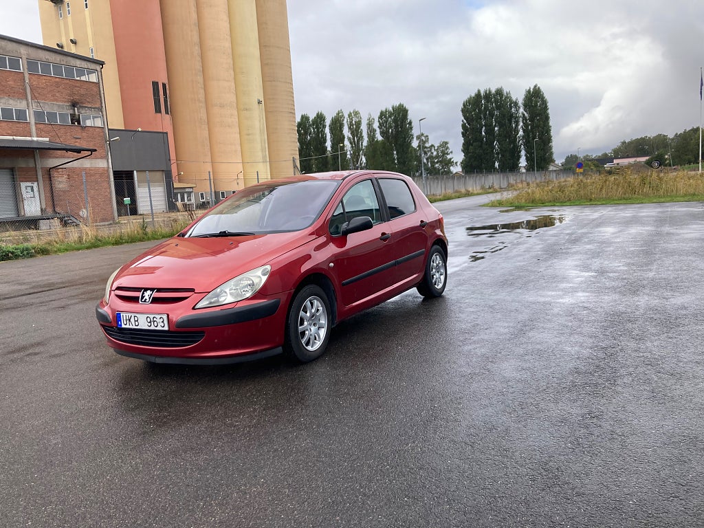 Peugeot 307 5-dörrar 1.6 XR Euro 3