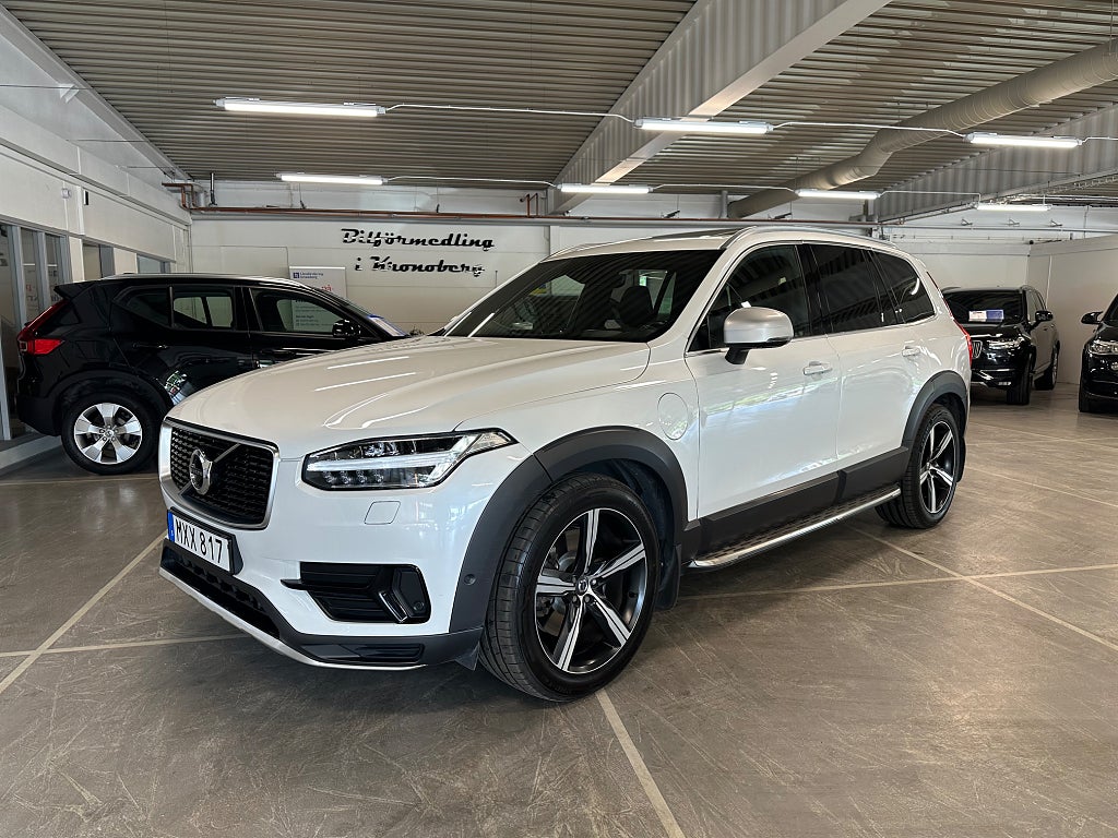 Volvo XC90 7-sits T8 Twin Engine AWD R-Design Orrefors Pano HUD