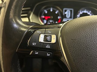 Kombi Volkswagen Passat 19 av 25