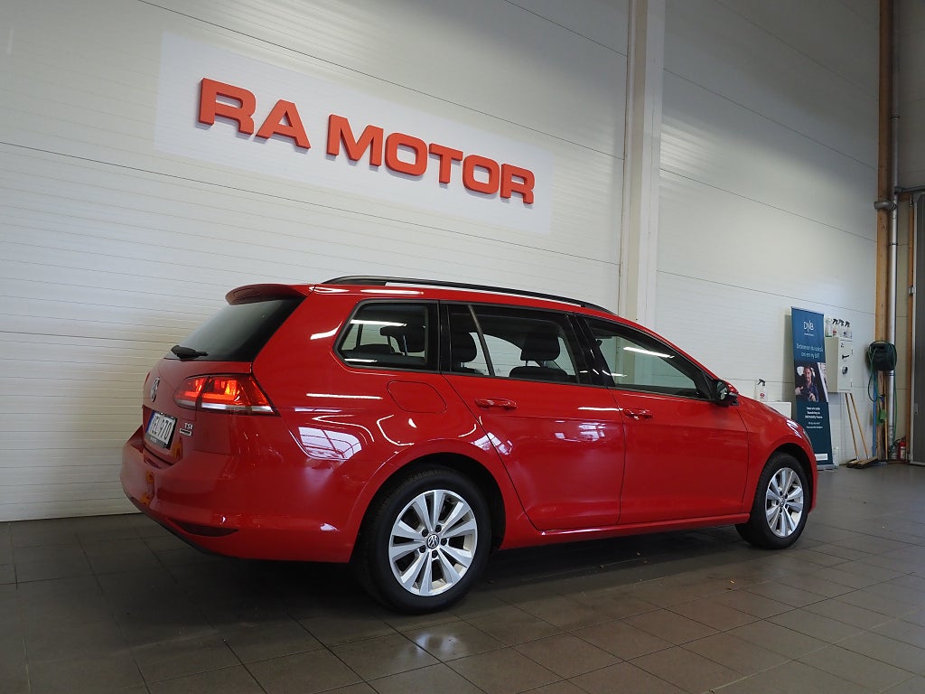 Volkswagen Golf Sportscombi 1.2 TSI 110hk | Drag | Backkamera | 2017