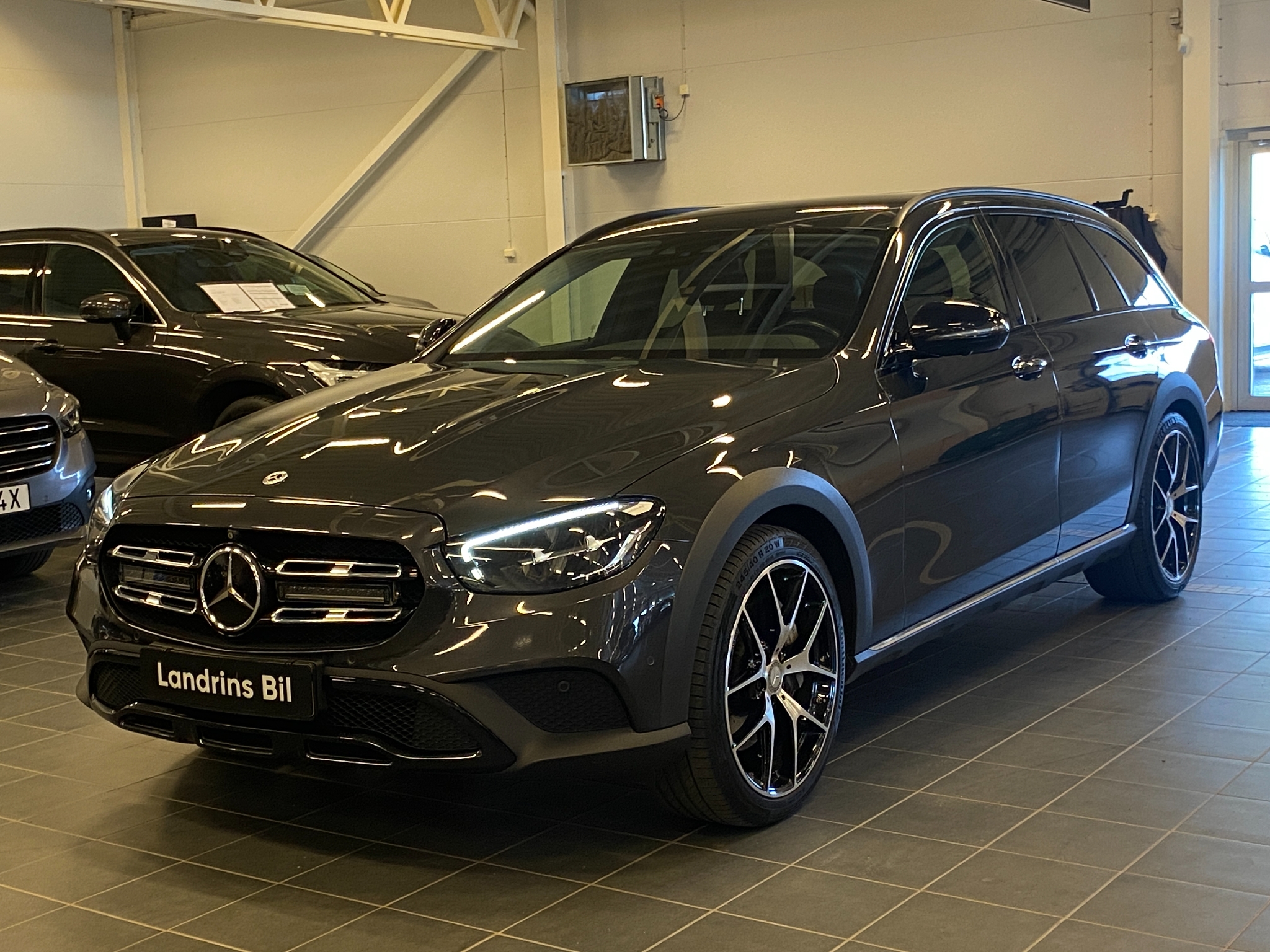 Mercedes-Benz E 2022, bild 2/39