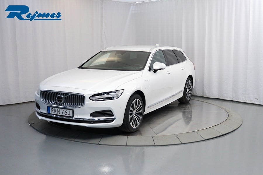 Volvo V90 T6 Core Edition