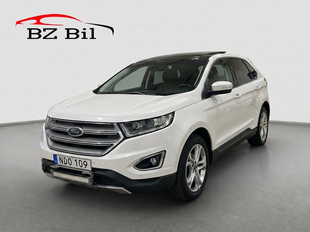 Ford Edge 2.0 TDCi Bi-Turbo AWD Titanium Pano Drag Värmare 