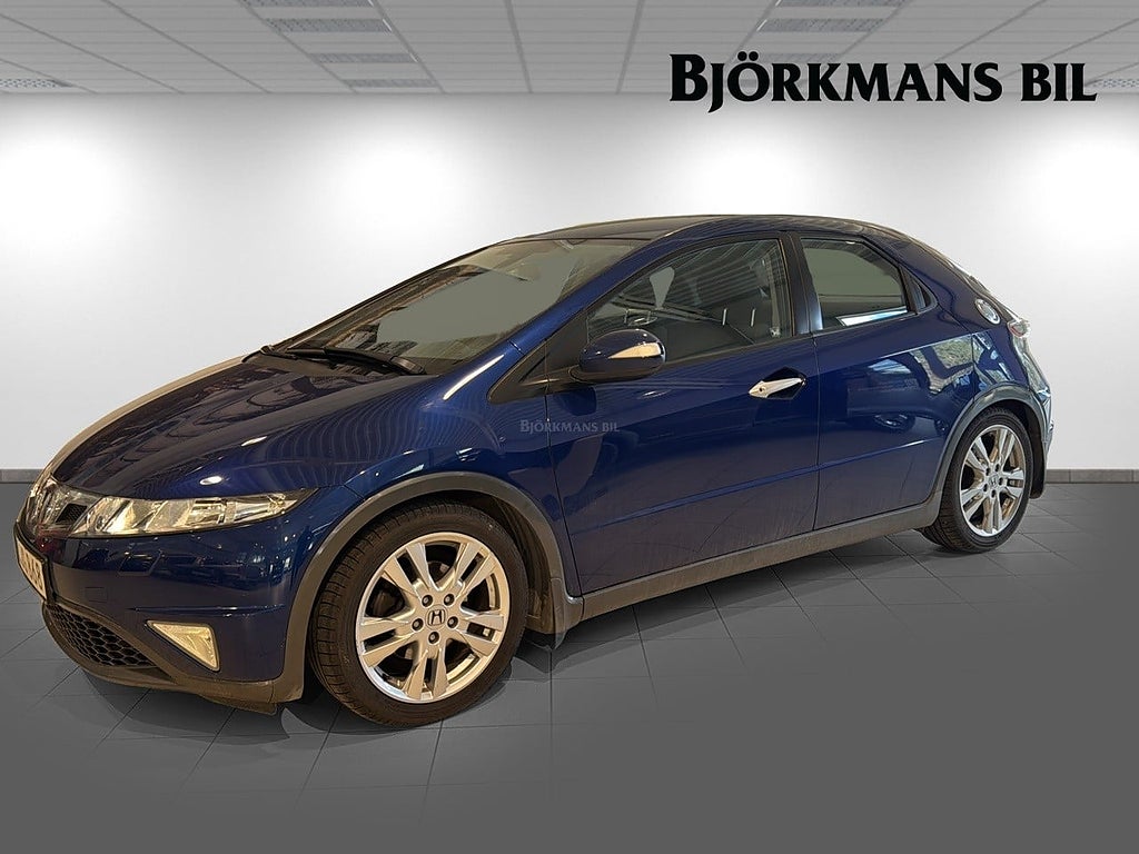 Honda Civic 5-dörrar 1.8 i-VTEC, 140hk, S o V-hjul