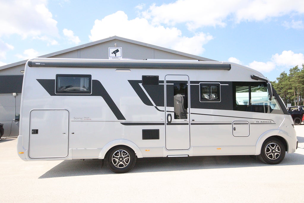 Adria Sonic Supreme 700 DC Fiat MultiJet3 180HP 44H