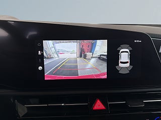 Kia Niro EV Action S&V-hjul Backkamera Värmare Nybilsgaranti – bild 15