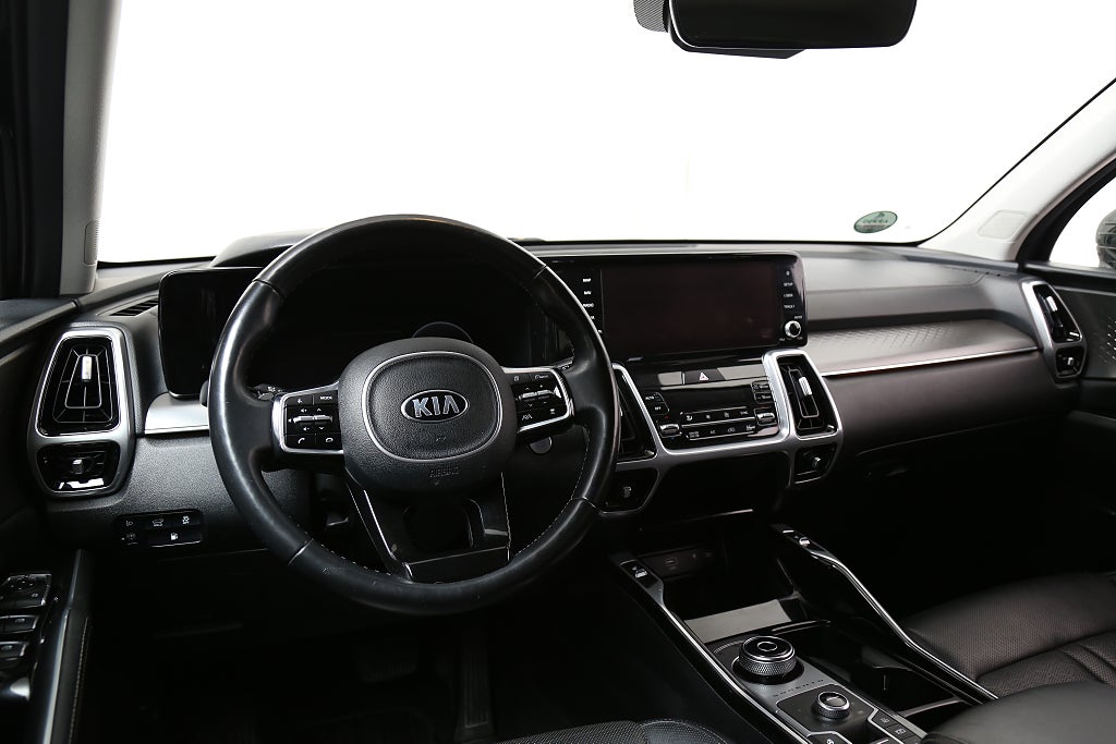 Kia Sorento 1,6 T-GDi Plug-In-Hybrid 265hk Advance AWD 7-Sits Drag