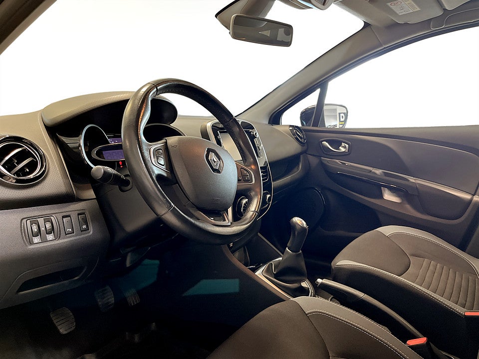 Bild på Renault Clio 0.9 TCe 90hk LÅG SKATT!