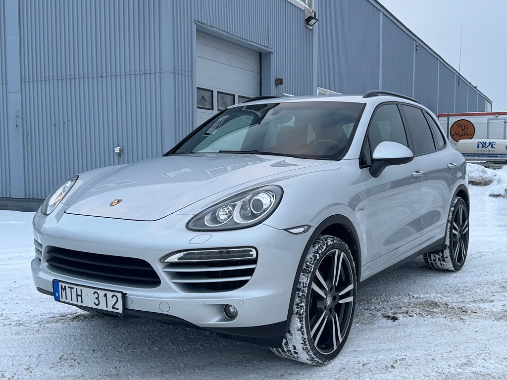 Porsche Cayenne Diesel PCM S Värmare/Drag  22” Turbofälgar 