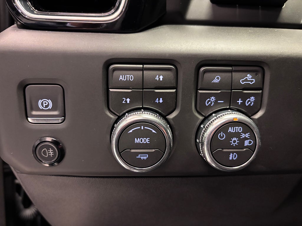 GMC Denali 2026 - miniatyr 14