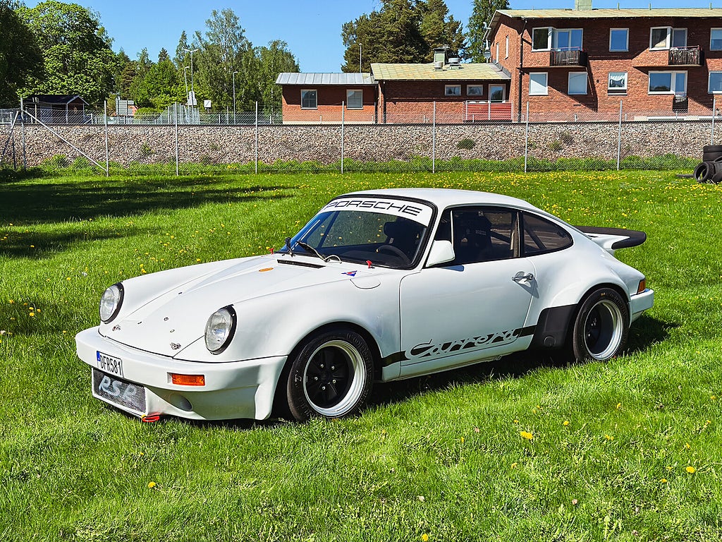 Porsche 911 RSR Tribute