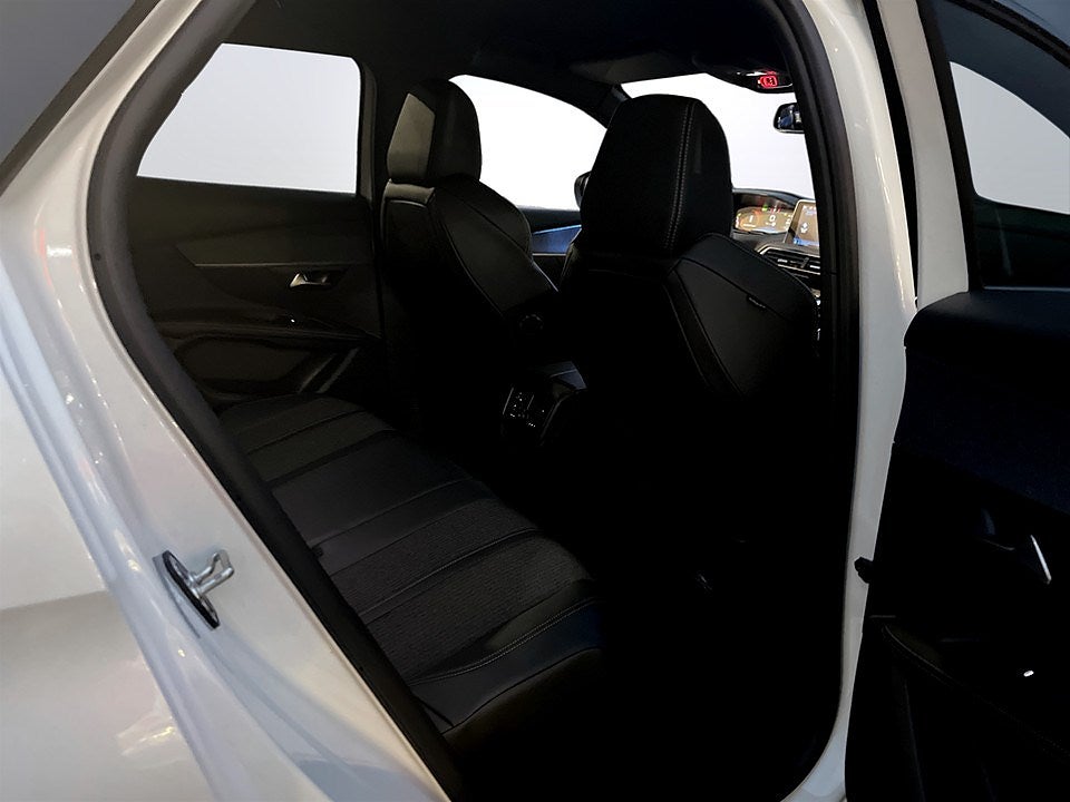 Bild på Peugeot 3008 GT 1.2 PT 130hk Aut - B-KAMERA, EN ÄGARE