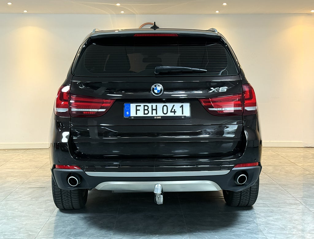 BMW X5 xDrive30d 7-SITS DRAG HELSKINN B-KAMERA FULLSERVAD