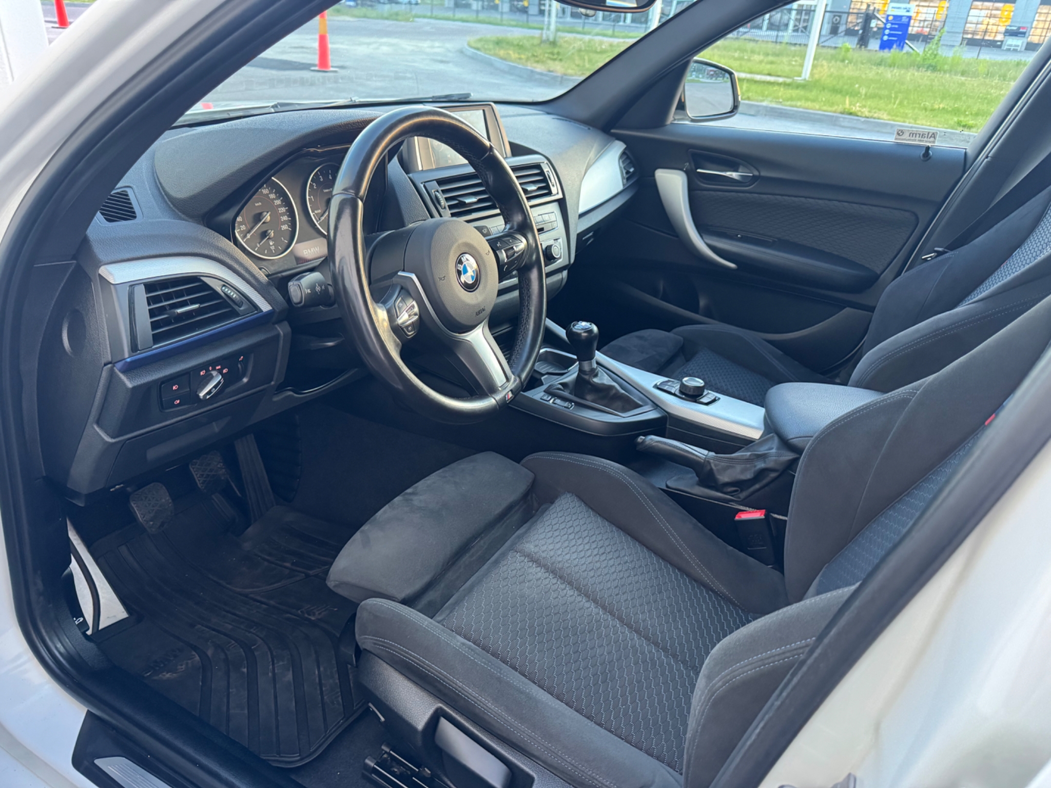 BMW 116 i M Sport Euro 6 2015, bild 5/43