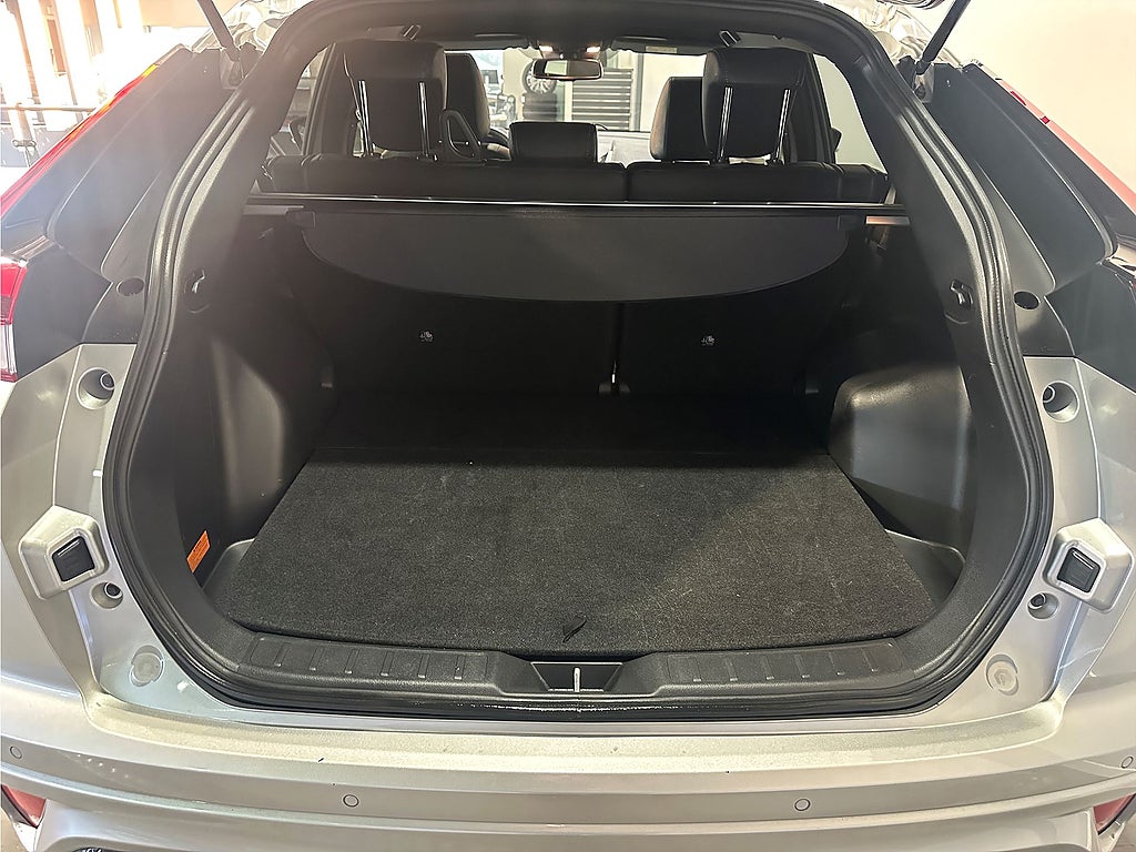 Bild på Mitsubishi Eclipse Cross Business Instyle PHEV 2.4 188hk Aut 4WD - PANORAMA