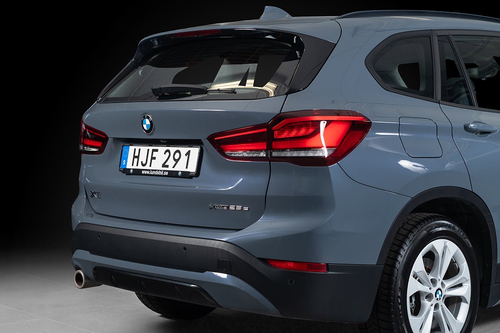 BMW X1 2021 - miniatyr 6