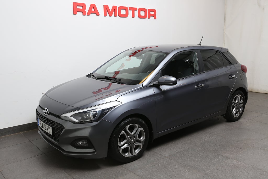 Hyundai i20 1,2 84hk Premium 5D Kamera CarPlay Keyless 2019