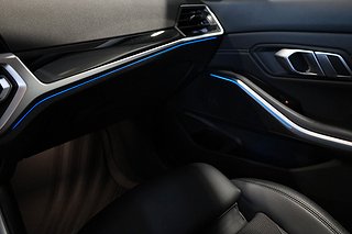Sedan BMW 330e 25 av 25