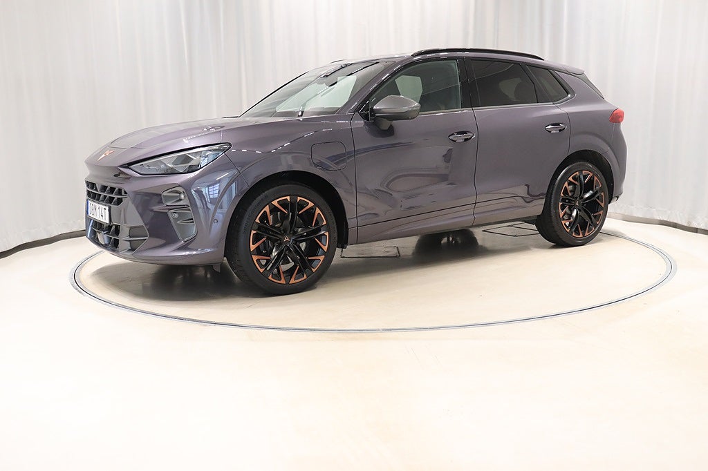 Cupra Terramar VZ e-Hybrid 272hk Kamera Drag Värmare Pano 2025