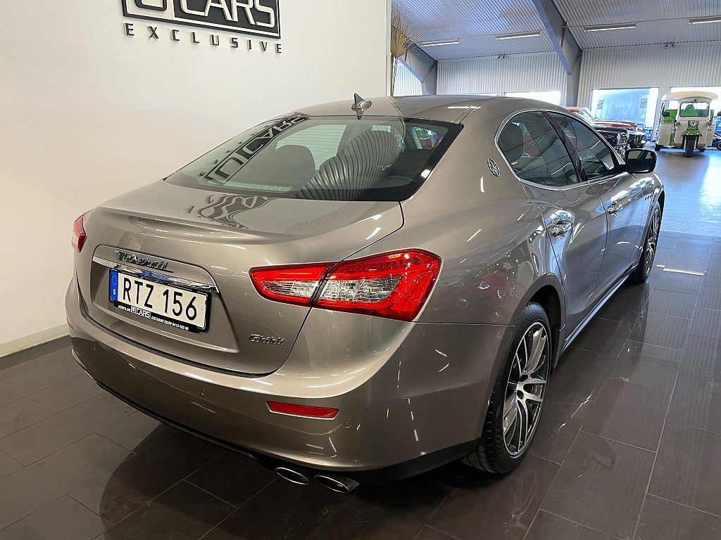 Maserati Ghibli 2014 - miniatyr 3