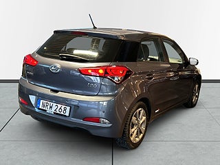 Hyundai i20 1.4 Premium MoK-värmare/P-sens/Rattvärme/Kamkedja