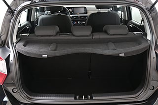 Halvkombi Hyundai i10 24 av 24